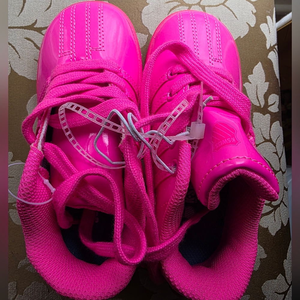 Girls K-Swiss Classic VN sneakers bright pink Children's Size 10